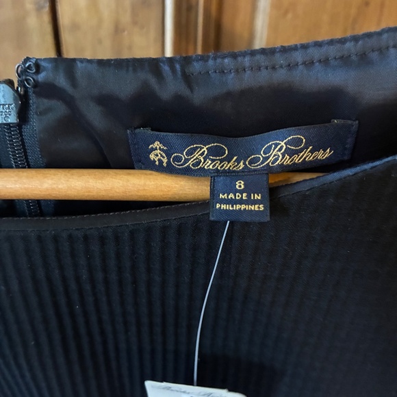 Brooks Brothers Tailored Dress - Picture 4 of 6